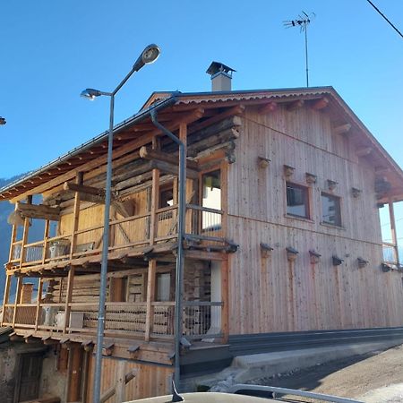Monolocale Carfon Lejlighed Canale dʼAgordo Eksteriør billede