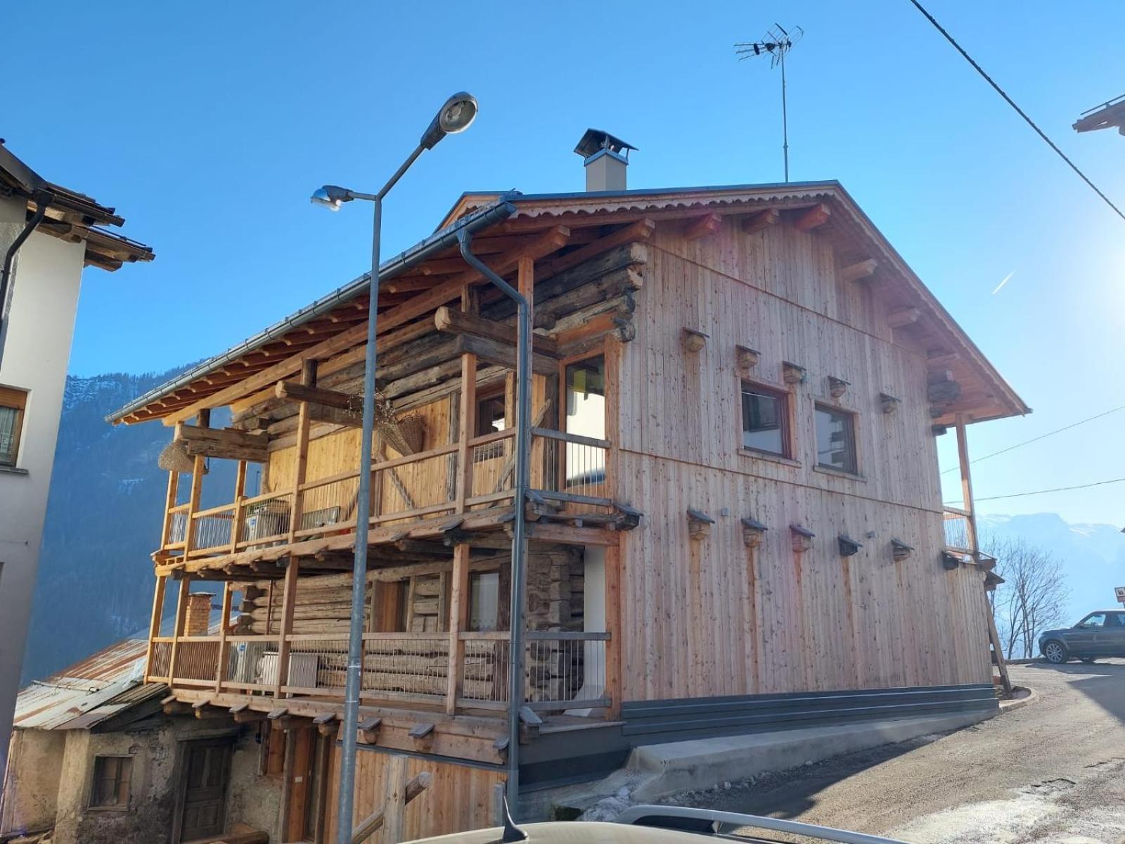 Monolocale Carfon Lejlighed Canale dʼAgordo Eksteriør billede